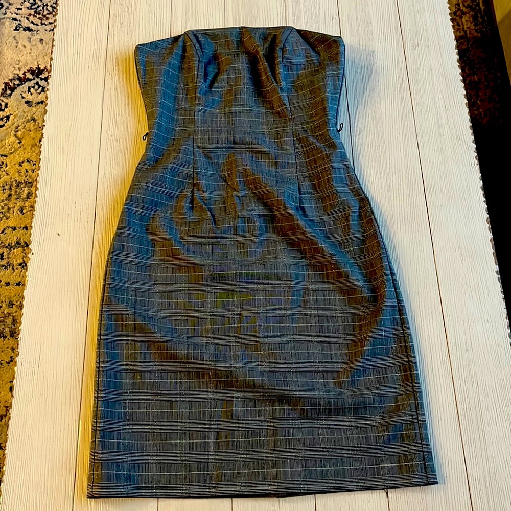 White House Black Market dress. Size 0.